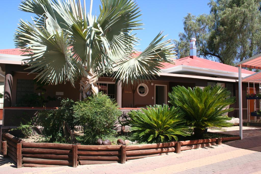 De Vagebond Hotel-Pension Windhoek Exterior foto